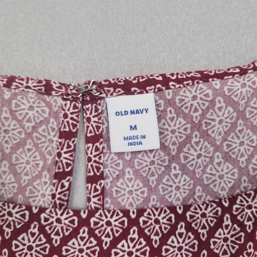 Old Navy Womens Medium Maroon Geometric High Neck Sleeveless Cami Tank Top - Picture 2 of 6